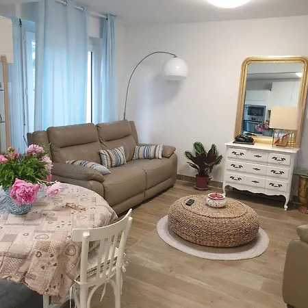 Accommodatie bij particulieren Avec Sdb Et Wc Sans Cuisine Nice